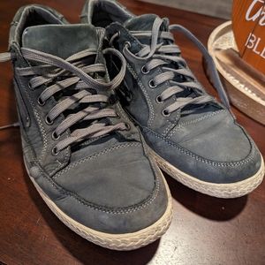 Perry Ellis Men's Tennis shoes Size 13